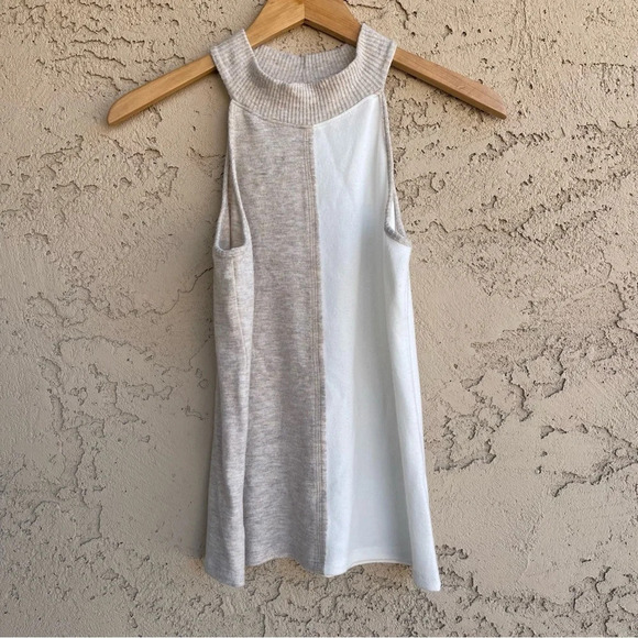 Red Haute Women’s Beige White Neutral Color Block High Neck Tank Top Size Small - Picture 1 of 4